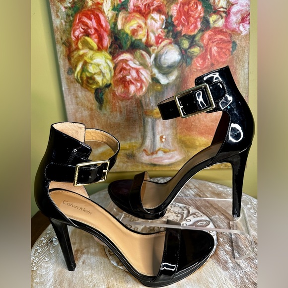 EUC Calvin Klein “Vivian” Black Patent Platform Heels. Size 10 - Picture 10 of 15